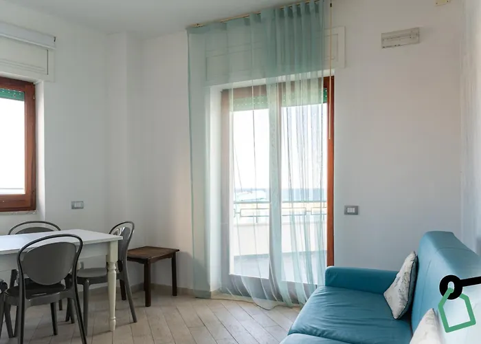 Hotiday Lungomare 3* Галліполі